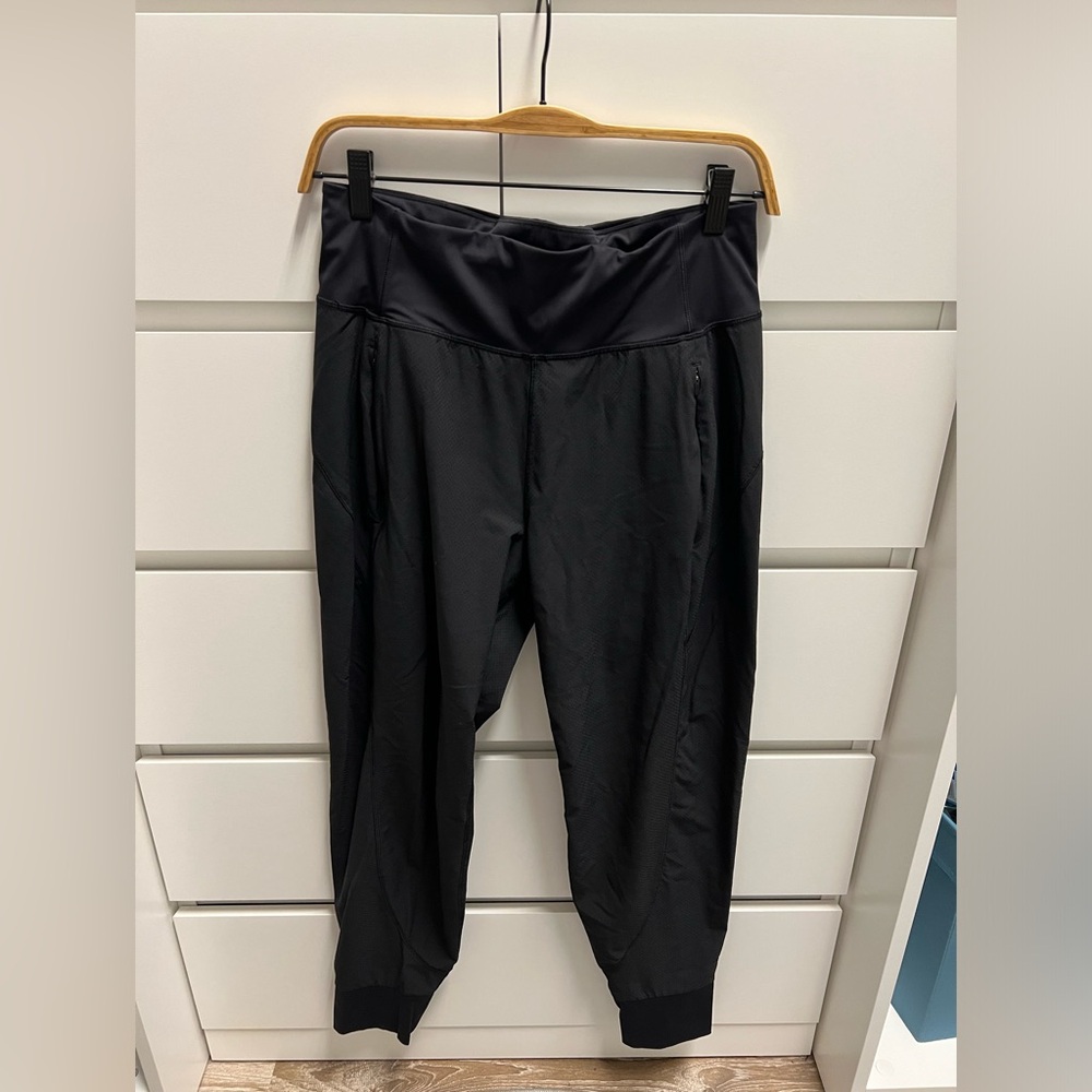 Athleta distance jogger - 6